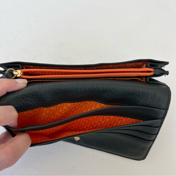 ♦️SOLD♦️TOUS Rose Collection Dark Green Pebbled Calfskin Leather Front Logo Flap - Picture 9 of 13